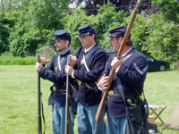 Loading the musket