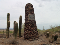 MONUMENT TO THE FALLEN