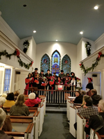 Dickens Christmas Carollers